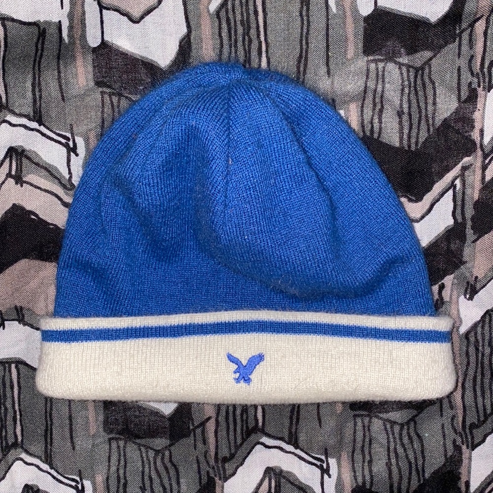 REVERSIBLE American Eagle Beanie